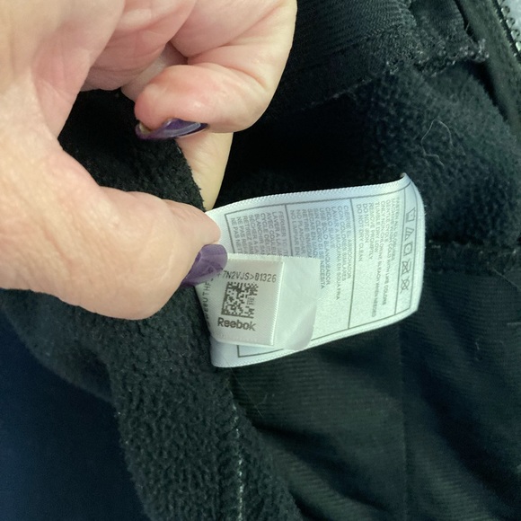 Boys Reebok jacket - Picture 4 of 9